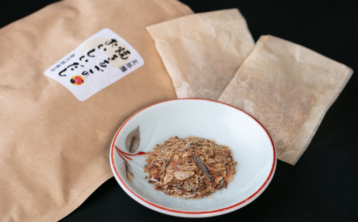 玄界灘 焼きあごのおいしいだし 出汁パック 3袋（1袋10パック×3） 糸島市 / 島次朗商店 天然だし あごだし [ADR001]