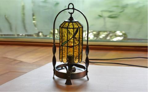 ステンドグラスランプSL-4 ≪アトリエエトルリア≫照明/インテリア/工芸品/ルームランプ/糸島市 [ARF010]