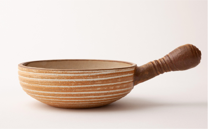 【年内発送】アヒージョ 鍋 小 （ 焦げ白 ） 《糸島》【窯元ろくろ /浅見大輔】 食器 調理器具 直火 オーブン [AUJ001]