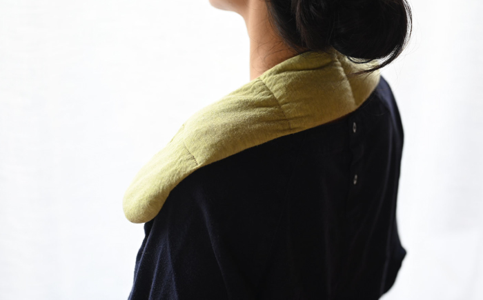 8種の植物の蒸気で温める よもぎピロー/カバーセット（有機小豆玄米よもぎカイロ) 糸島市 / - suu - / 枕 ピロー ネックピロー よもぎ [ADQ011]