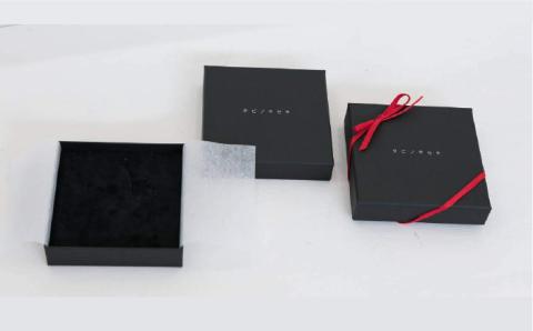 moonアロマネックレス pt850（プラチナ）[糸島]【タビノキセキ】アクセサリー/ネックレス/ガラスアクセサリー [ADB014]