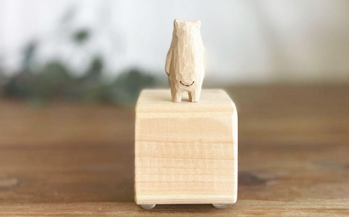 しろくまのアロマウッド 1点 木製 ディフューザー アロマオイル 香り 手彫り 糸島市 / しろくも工房【いとしまごころ】 [AEO015]