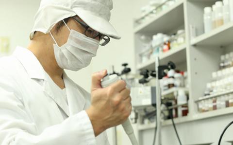 【2ヶ月に1回1本お届け】U-MAシャンプープレミアム（6ヶ月定期便：計3本） ZEROPLUS [AHE007]