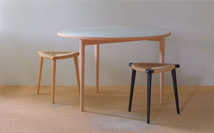 Three-legged Stool “BOW” 〈Oak x Natural〉 糸島市 / nomade design 椅子 クラフト [AIF012]