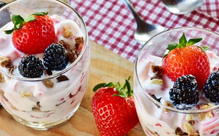 【先行予約】福岡県 糸島市産 完熟 あまおう いちご （約270g×6パック） 【2026年4月以降順次発送】 糸島市 / mhshops / 苺 イチゴ [AKQ003]