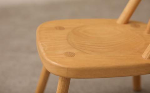 キッズチェア（ホワイトアッシュ）≪糸島≫【answer】お洒落/インテリア/木工家具/クラフト/オリジナル/子供用 [APB017]