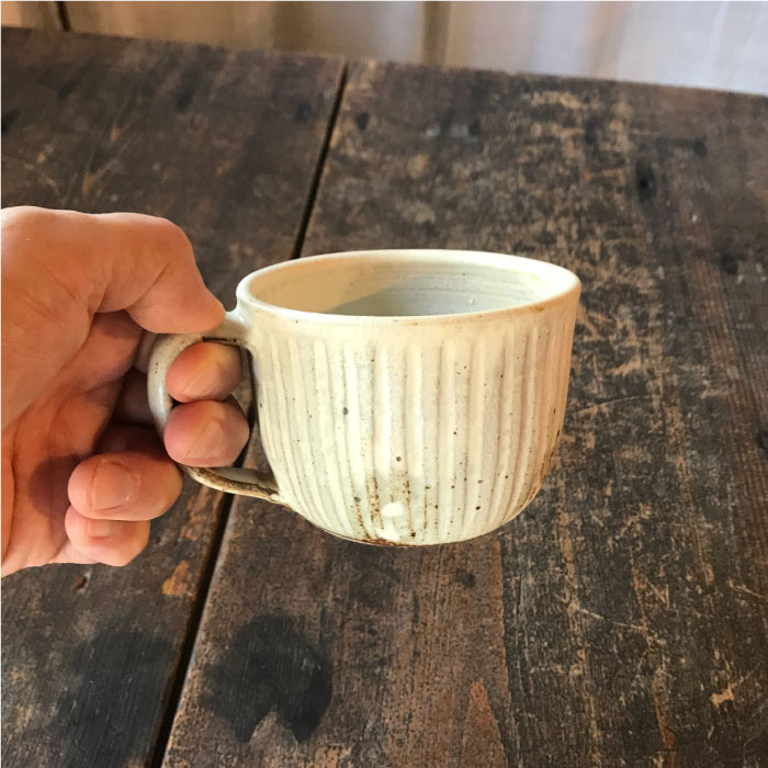 アイボリー＆アイアンブラック スープマグカップペア≪糸島≫【うつわと手仕事の店 研】器/陶器/食器/手作り/クラフト [ARD019]