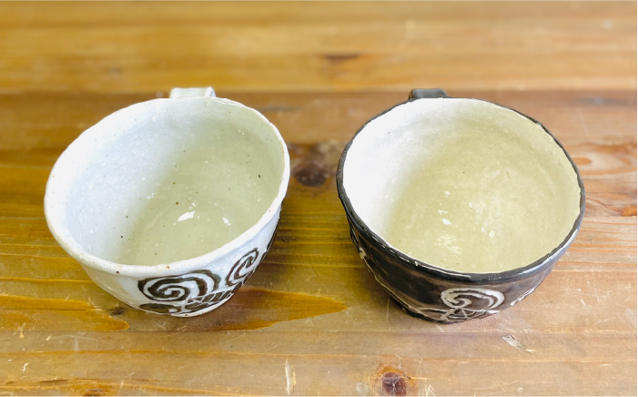 彫絵ぶどうカップ ≪糸島≫【てびねり舎（鎌田 恵子）】【いとしまごころ】コップ/食器/陶器/マグ [ARZ004]