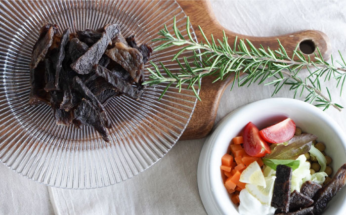 【糸島特産品使用】 無添加 そのまま 糸島和牛 3袋 糸島市 / 株式会社コバヤシ【coco.kina】 犬 おやつ ドッグフード ジャーキー [ASL001]