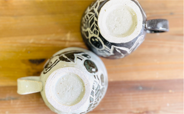 彫絵 ぶどう カップ ペア セット 《 糸島 》【てびねり舎（鎌田 恵子）】【いとしまごころ】コップ 食器 陶器 マグ [ARZ003]