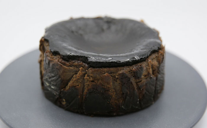 チョコレート バスク チーズケーキ＜株式会社tagsta＞那珂川市 洋菓子 スイーツ ケーキ [GEQ002]