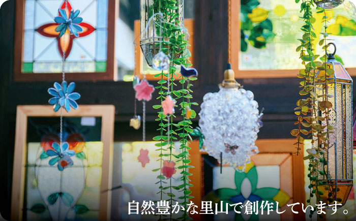 【ステンドグラスのある暮らし】花てまり ミモザ（ペンダントランプ）＜ウェーブGグラス工房＞那珂川市 ステンドグラス 雑貨 インテリア [GAW011]