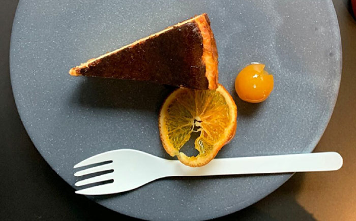 ジンジャー バスク チーズケーキ＜株式会社tagsta＞那珂川市 洋菓子 スイーツ ケーキ [GEQ001]