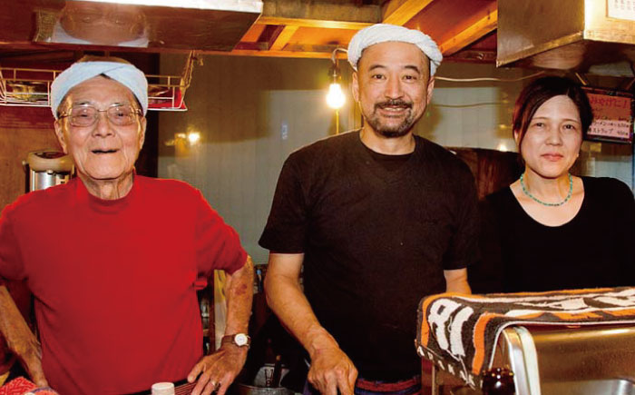 博多屋台「小金ちゃん」とんこつラーメン 16人前（2人前×8袋）＜株式会社フーデリジェンス＞那珂川市 豚骨ラーメン [GBT002]