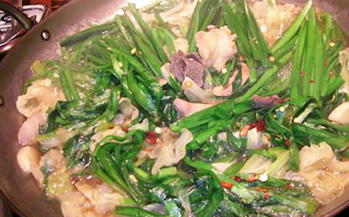 【味味】もつ鍋2～3人前セット（醤油味）＜一般社団法人地域商社ふるさぽ＞ 那珂川市 [GBX238]