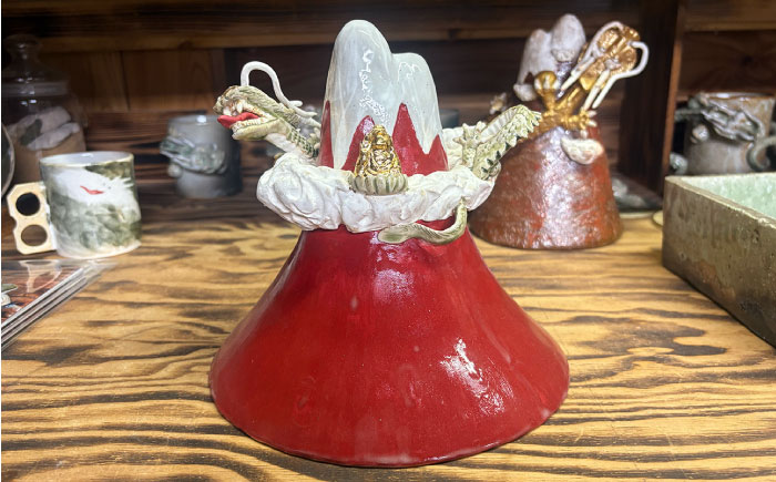 「紅富士と龍と金のお釈迦さま」＜陶房 夢幻＞那珂川市 [GET004]
