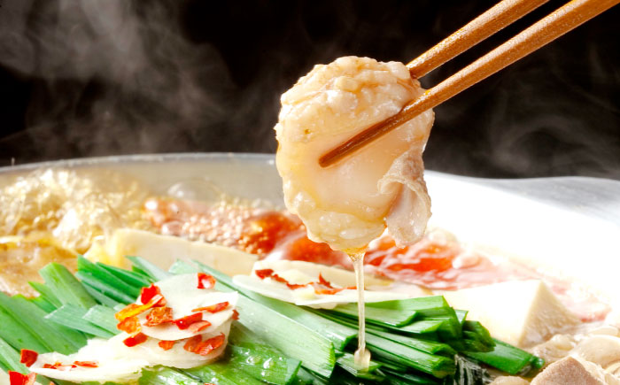 黒毛和牛もつ鍋 3～4人前（醤油ベース）～あご出汁・白濁鶏ガラスープ～＜KRAZY MEAT＞ 那珂川市 [GFQ061]