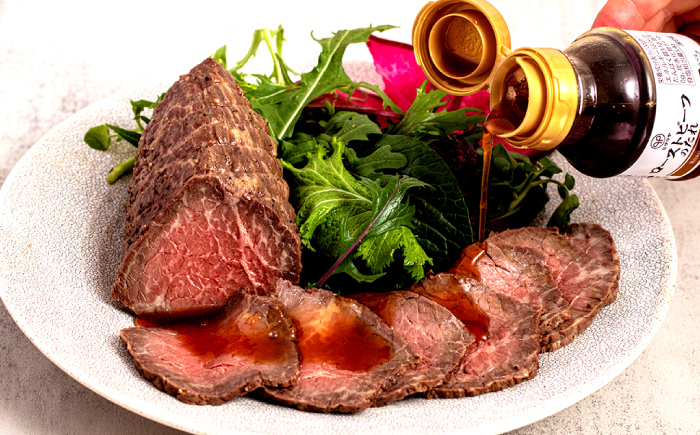 博多和牛 ローストビーフ 300g ソース付 ＜ヒサダヤフーズ＞那珂川市  牛肉 赤身 真空調理 [GFY005]