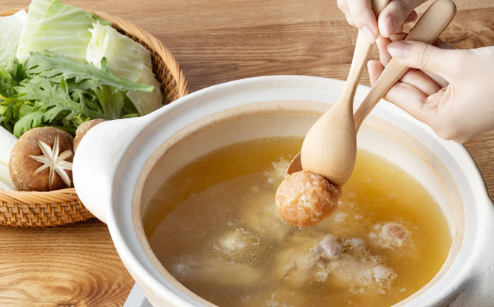 むなかた鶏使用　水炊き2人前 那珂川市/株式会社海千 [GGA027]