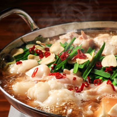 【毎月定期便】訳あり!博多味噌もつ鍋2人前と辛子明太子(切子)1個セット(宇美町)全2回【配送不可地域：離島】