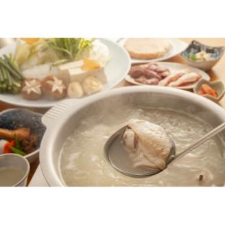 お肉屋さんの贅沢博多地鶏水炊き丸鶏半身セット【配送不可地域：離島】