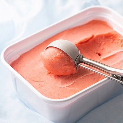 【2026年4月以降順次発送】【宇美】採れたて!福岡産濃厚あまおうジェラート 1000ml【配送不可地域：離島】