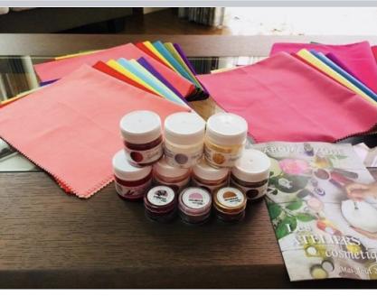 E109.パーソナルカラー診断とメイクアップレッスン（1名様分）