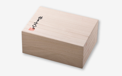 C151.ご贈答用「辛子明太子」１ｋｇ（2段桐箱入り）【辛子明太子】