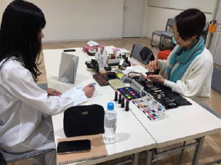 E109.パーソナルカラー診断とメイクアップレッスン（1名様分）