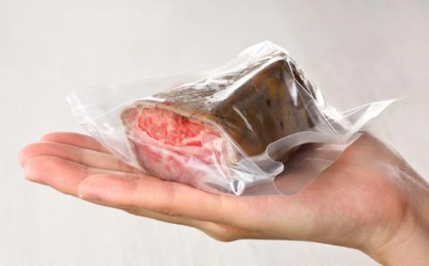 AB213.博多和牛ローストビーフ．240ｇ