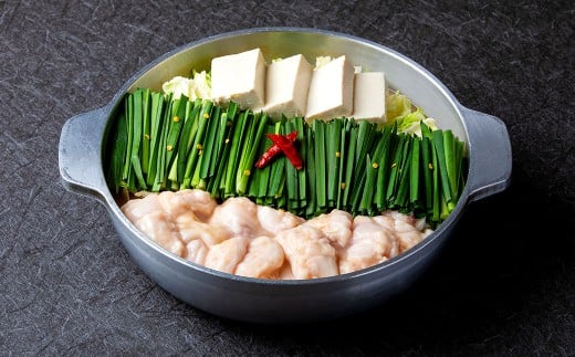 【9ヶ月定期便】 博多味処「いろは」の博多もつ鍋（あごだし味噌） 4～5人前×9回 計9セット もつ鍋 モツ鍋 もつ鍋セット モツ鍋セット 鍋セット もつ モツ あごだし味噌味 あごだし 味噌 味噌味