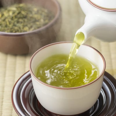 福岡銘茶八女茶 急須要らずのお手軽セット(便利なチャック付)(岡垣町)