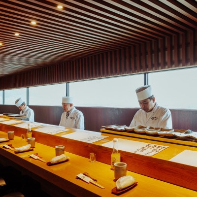 海を見ながら特上鮨を堪能! ぶどうの樹　鮨屋台ペア お食事券