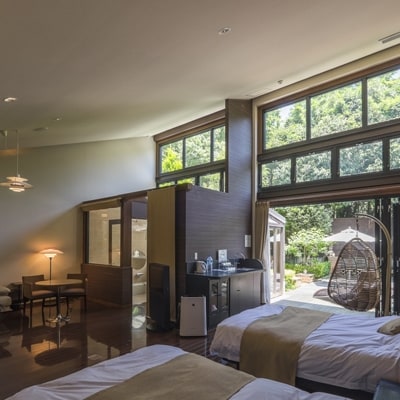 ぶどうの樹 杜の七種一泊二食ペアご宿泊券(鮨屋台夕食プラン)日曜日～木曜日利用限定