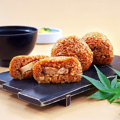 【マツコの知らない世界で紹介されました!】豚角煮入り焼きおにぎり(10個入り)【配送不可地域：離島】