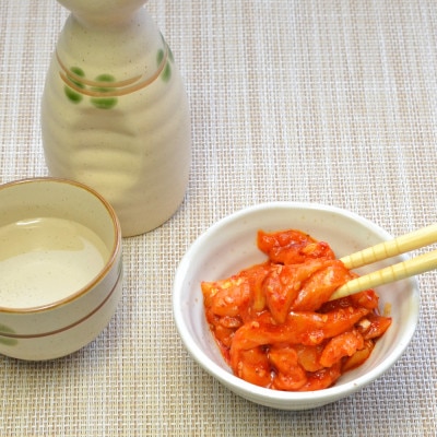 サーモンユッケ　500g×1パック(岡垣町)【配送不可地域：離島】