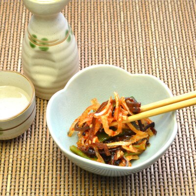 とらふぐ皮キムチ　300g(岡垣町)【配送不可地域：離島】