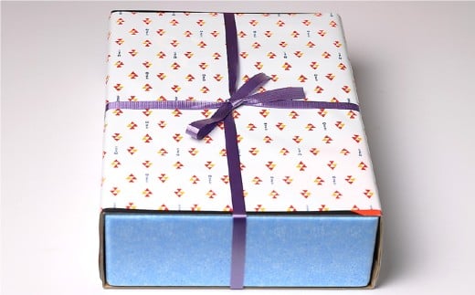 かねふく＜無着色＞辛子明太子 2Lサイズ 1kg（一本物1kg×1箱） 明太子 めんたいこ かねふく 冷凍 無着色 一本物 からし明太子 おにぎり ごはんのお供 お茶漬け 福岡県 遠賀町