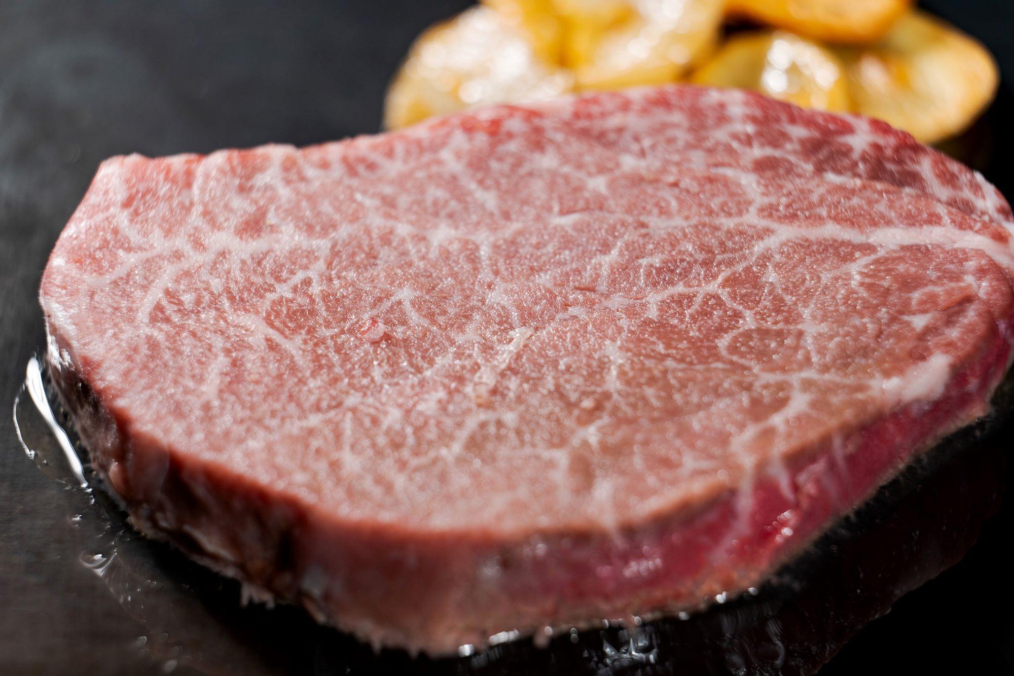 【定期便全12回】博多和牛【A4～A5】（ヒレ150g＆サーロイン250g）　各1枚　計400g