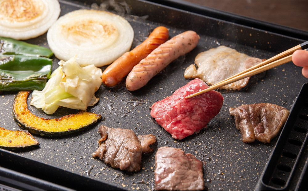 博多和牛 モモ 800g ( 焼肉用400g・スライス400g )