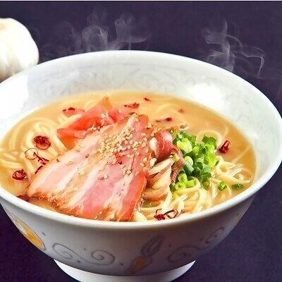 本場九州ラーメン2種セット　久留米豚骨醤油味＆ピリ辛豚骨スープ　かすり化粧箱入(各8人前)×2箱