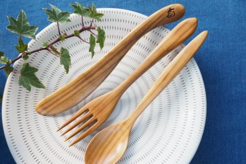 H3 東峰木人作-山桜のスプーン・フォーク・ナイフの3点セット