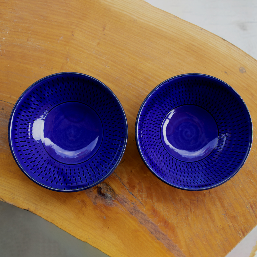 C13 【小石原焼 まるた窯】中鉢２枚セット（瑠璃釉）