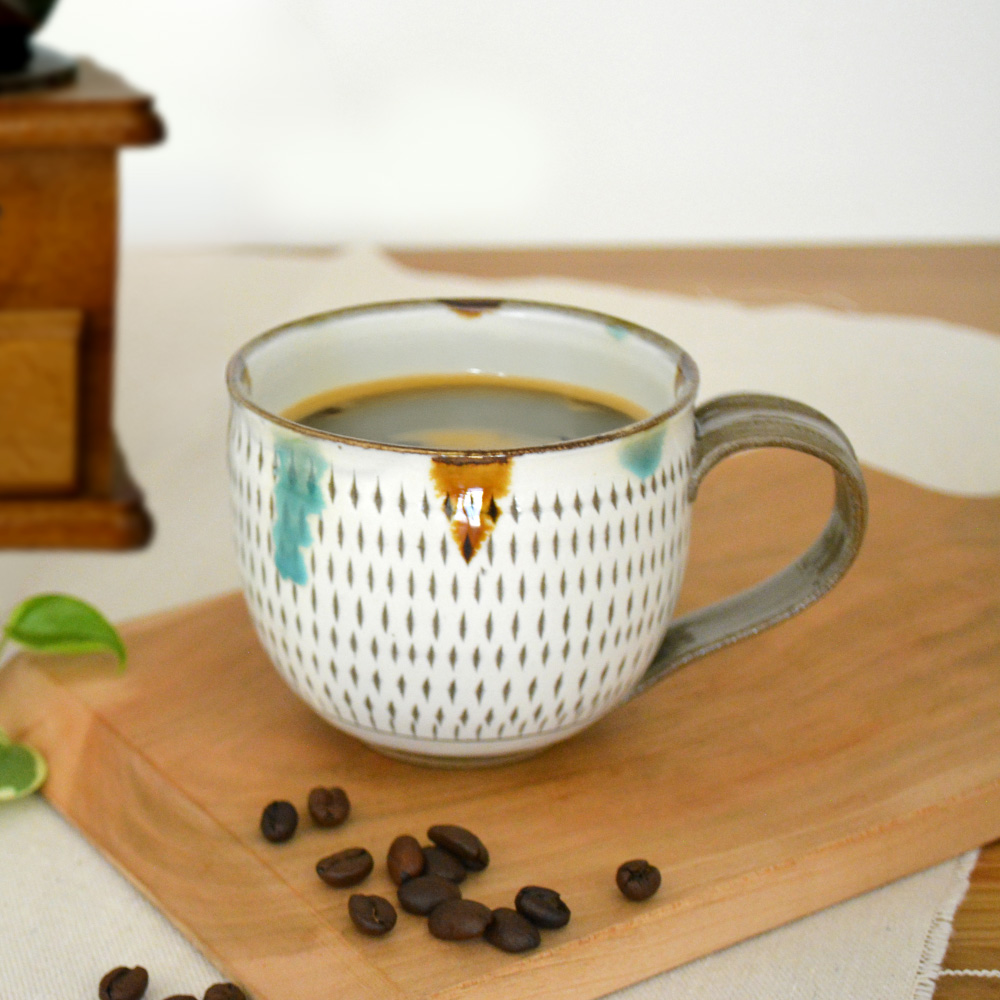 C19 【小石原焼 まるた窯】飛鉋 マグカップ（三彩）