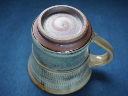 H29 小石原焼藁白釉飛鉋マグカップ（太田熊雄窯）