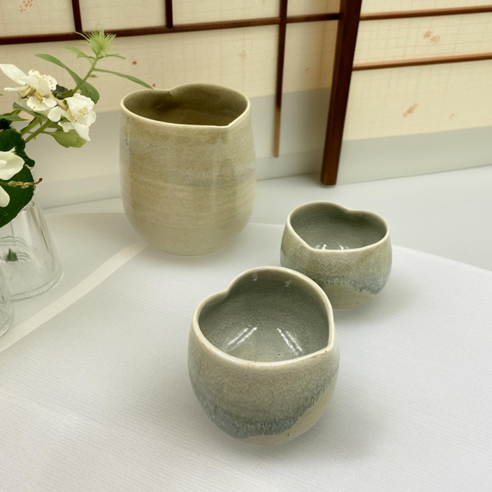 FG1 【高取焼宗家】すいんぐハート酒器セット