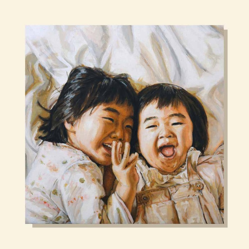 油絵で小さな人物画を細密に描きます（18×18cm・背景あり）