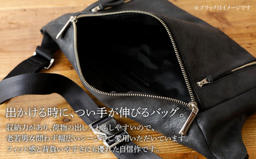 ボディーバッグ（オイルレザー・グリーン）　BK086