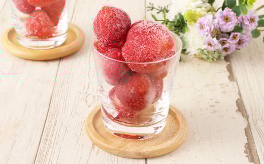 「いちごファームきらら」の 冷凍 あまおう 2kg