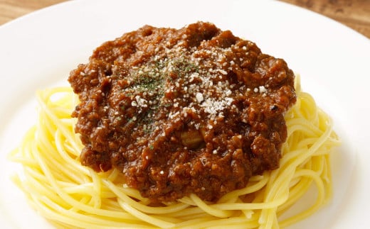 たっぷり野菜と赤ワインでじっくり煮込んだボロネーゼソース 合計 約720g 約120g×6パック 冷凍